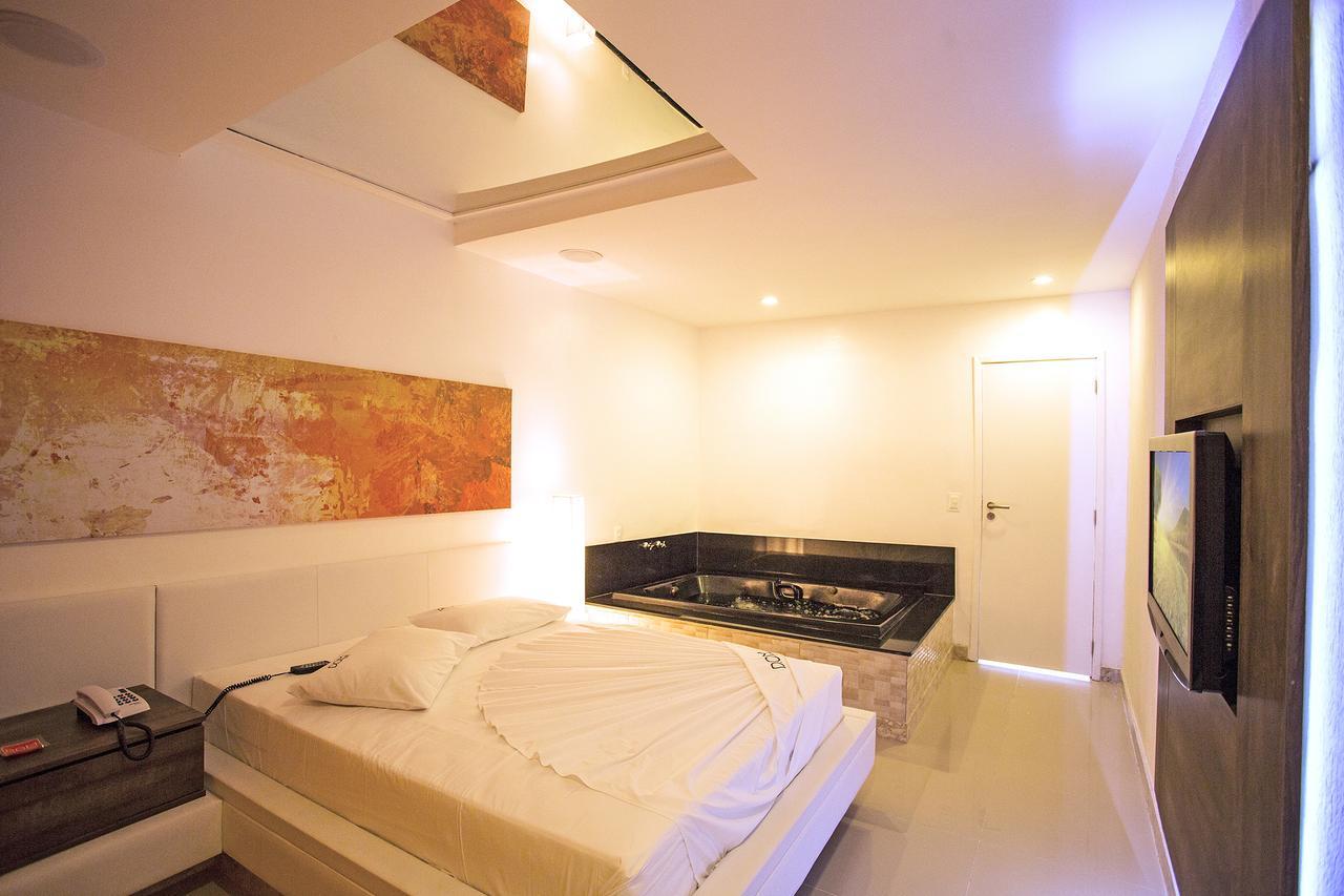 Dom Suites Motel (Adults Only) 萨尔瓦多 外观 照片