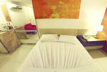 Dom Suites Motel (Adults Only) 萨尔瓦多 外观 照片